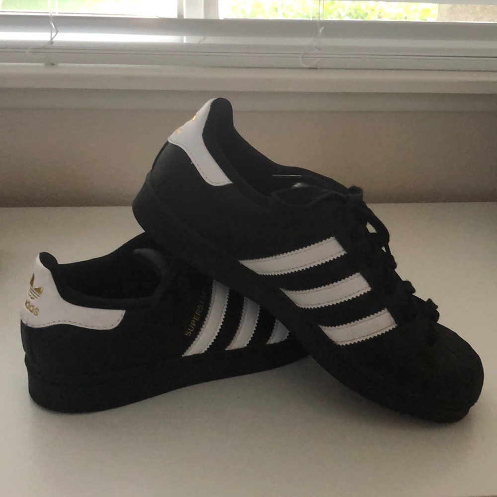 Adidas Superstar